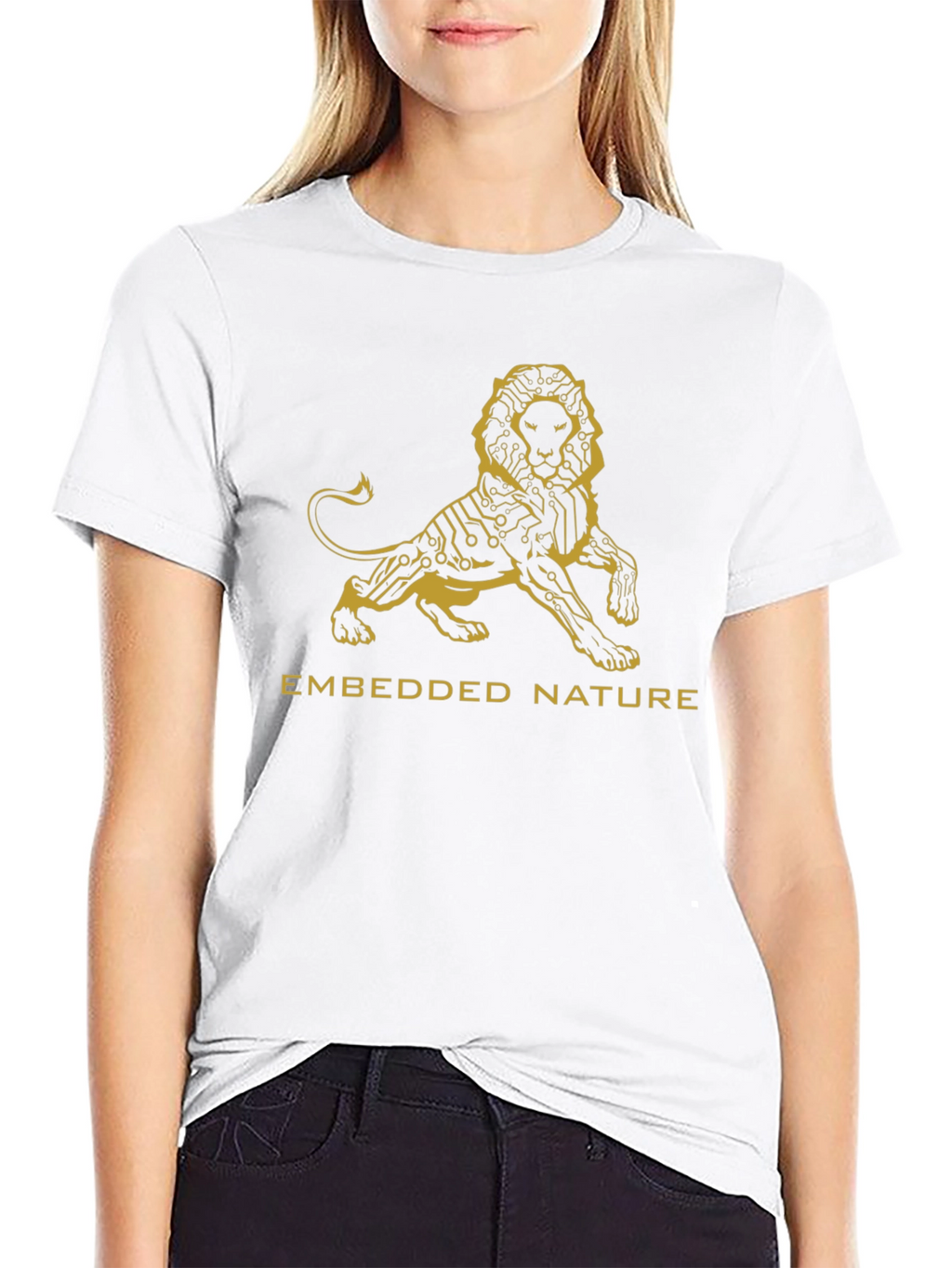 Embedded Nature Lion Graphic Tee - Stylish Black T-Shirt